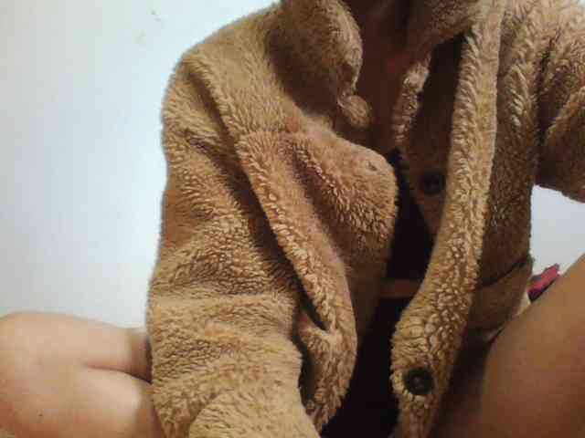 YoungLie69 webcam