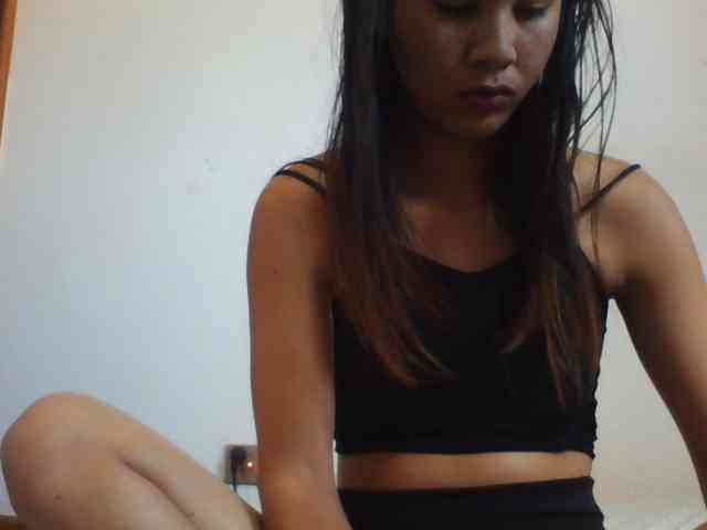 YoungLie69 webcam