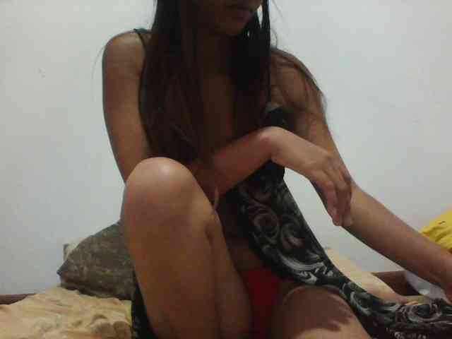 PrettyLie webcam