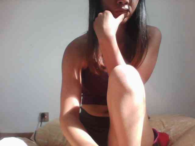 PrettyLie webcam
