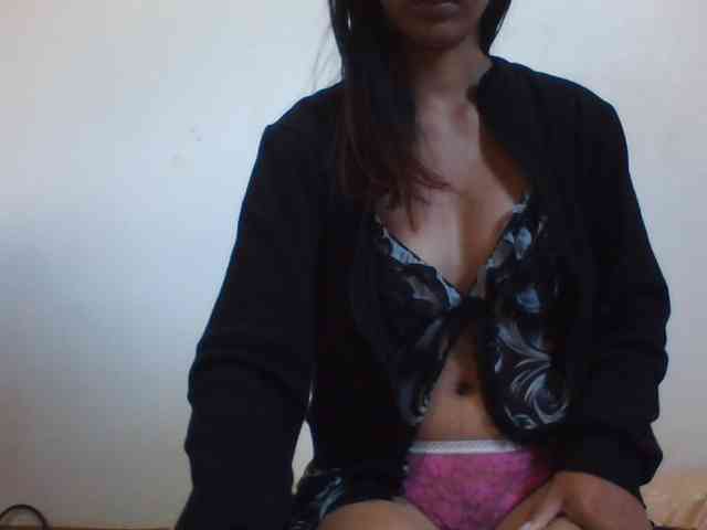 YoungLie69 webcam