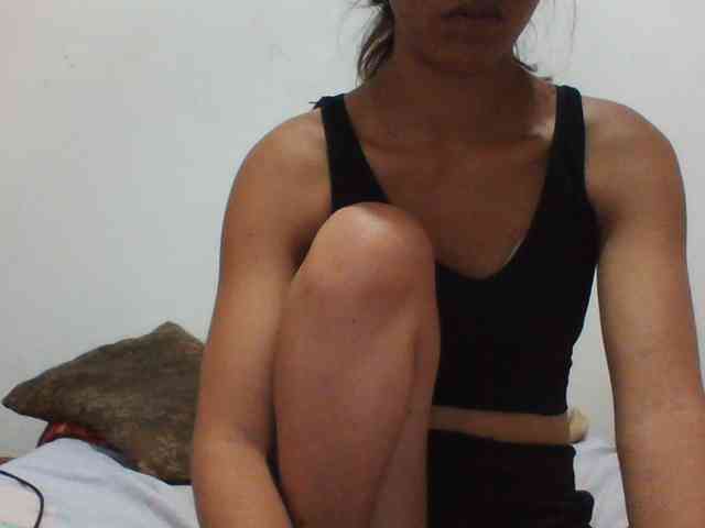 PrettyLie webcam