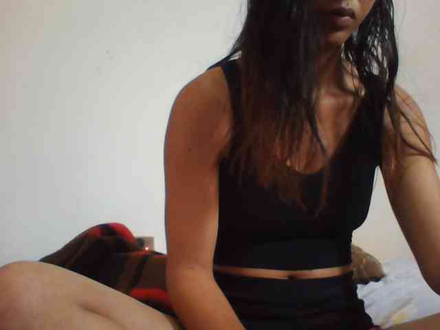 PrettyLie webcam