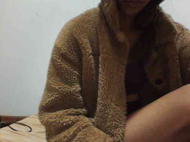 YoungLie69 webcam