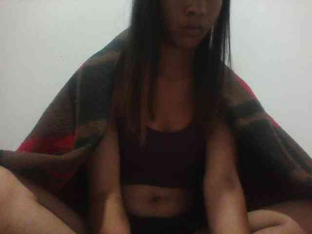 PrettyLie webcam