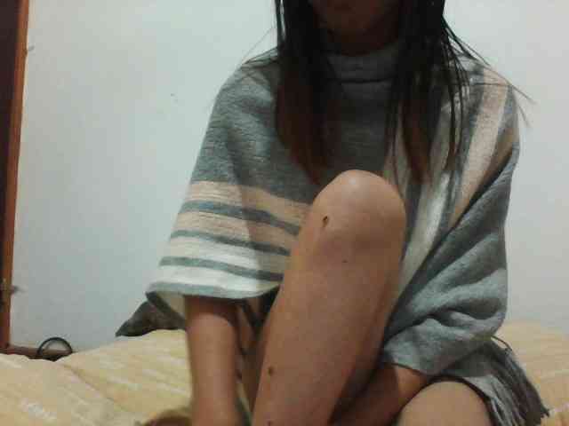 PrettyLie webcam