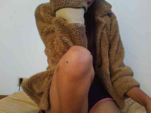 YoungLie69 webcam