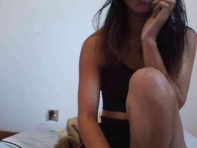 PrettyLie PrettyLie