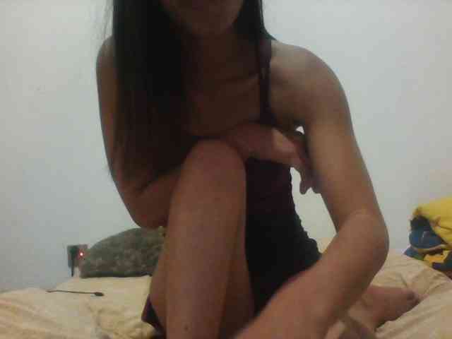 PrettyLie webcam