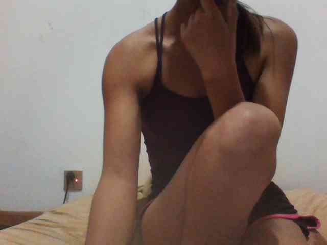 YoungLie69 webcam