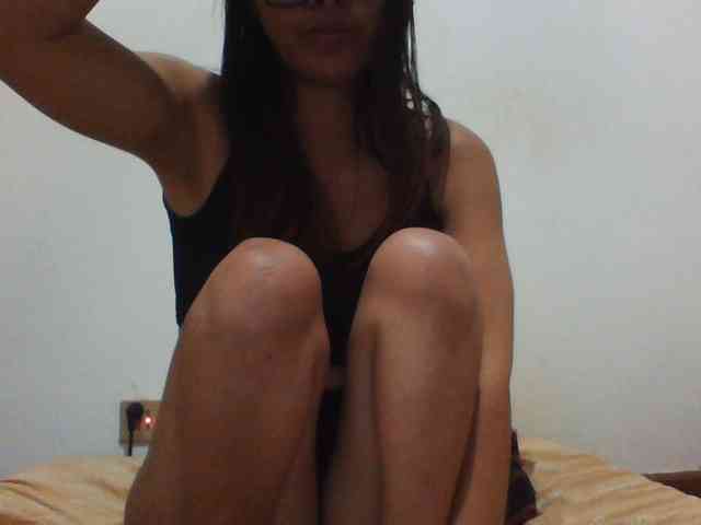 PrettyLie webcam