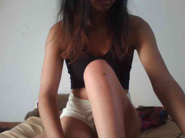 PrettyLie webcam