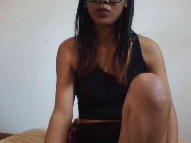 PrettyLie webcam