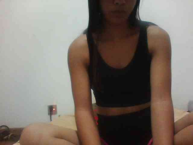 PrettyLie webcam