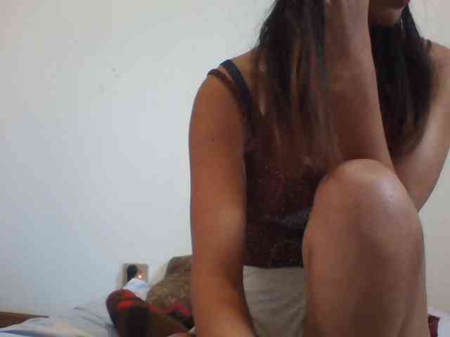 PrettyLie webcam