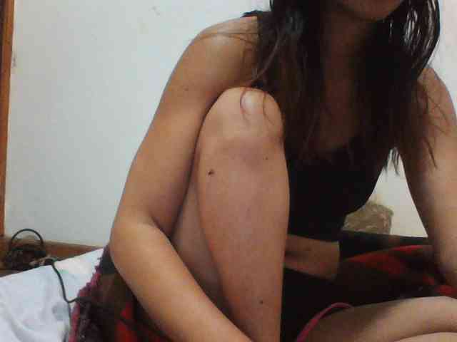 PrettyLie webcam