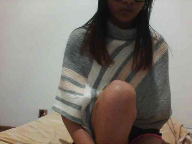 PrettyLie webcam