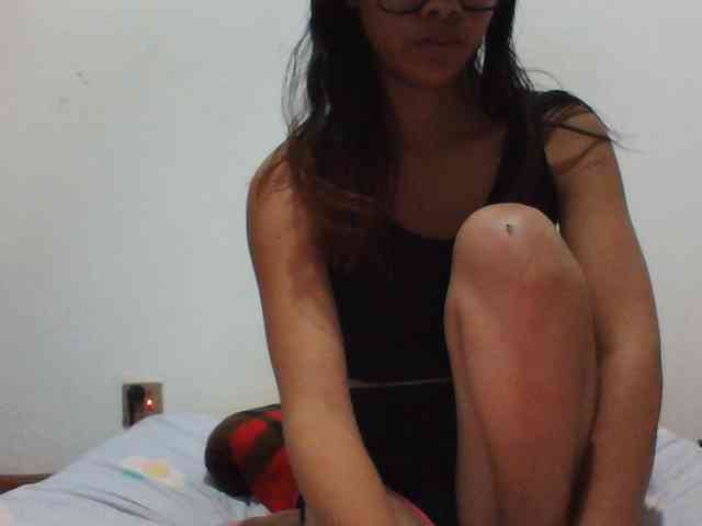 PrettyLie webcam