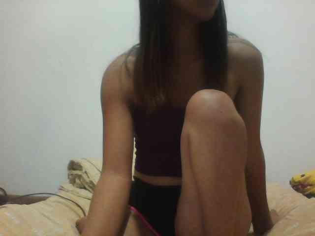 PrettyLie webcam