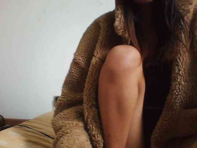 YoungLie69 webcam