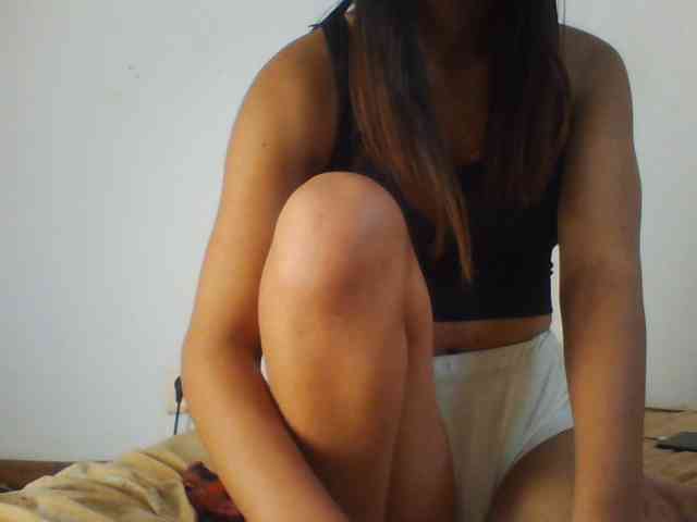 PrettyLie webcam