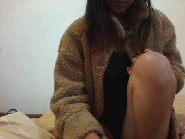 PrettyLie webcam