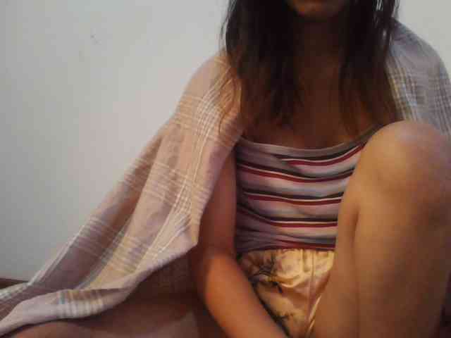 PrettyLie webcam