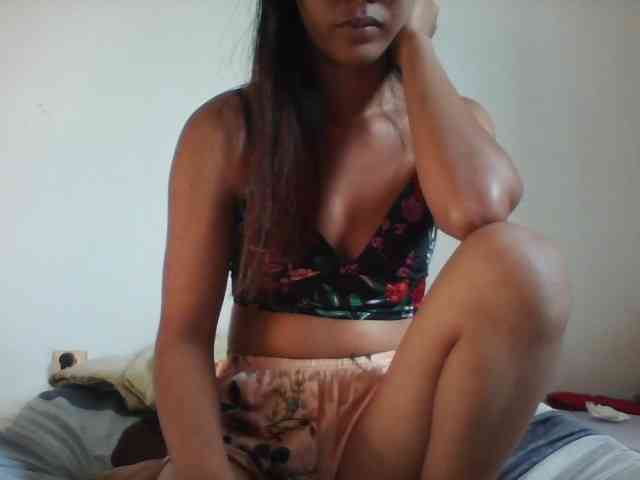 PrettyLie PrettyLie