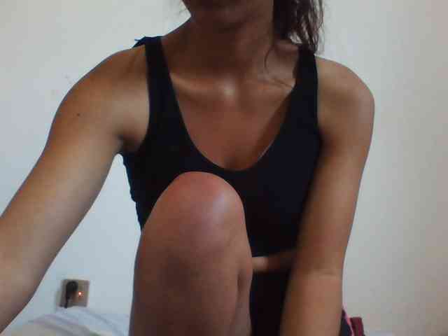 PrettyLie webcam