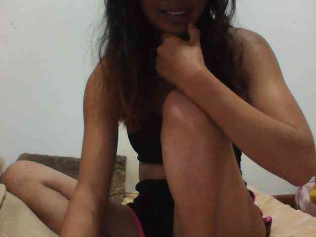 YoungLie69 webcam
