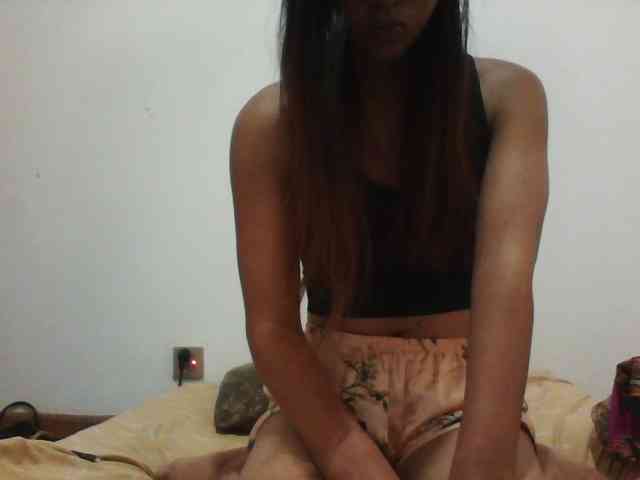 PrettyLie PrettyLie