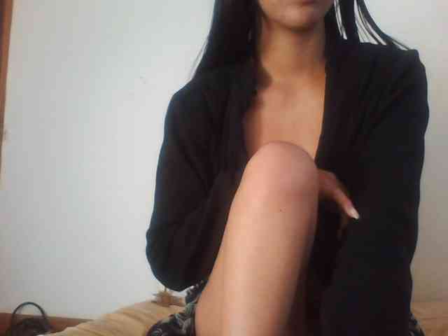YoungLie69 webcam
