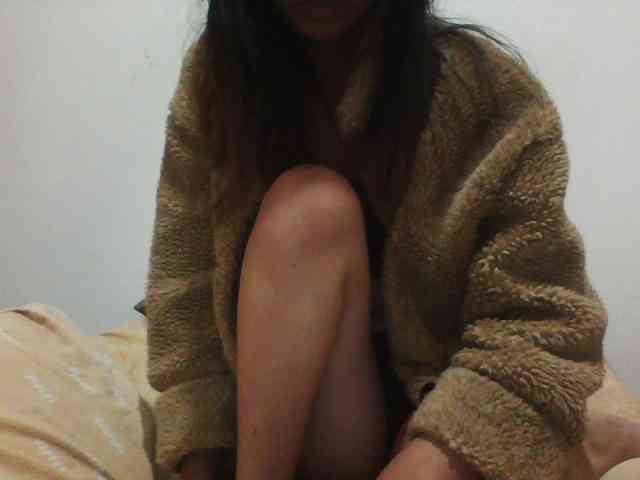 PrettyLie webcam