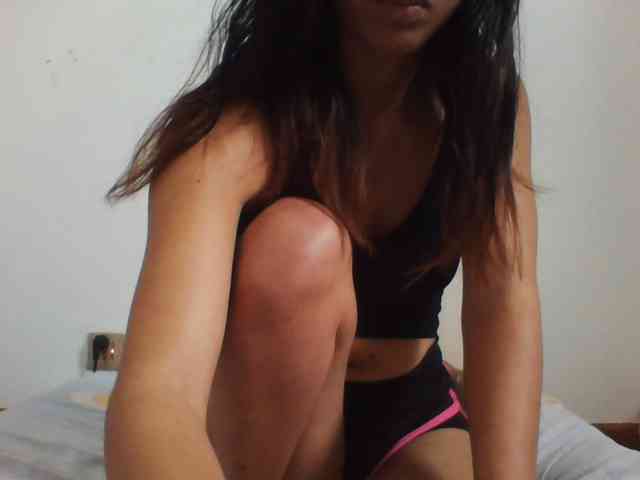 PrettyLie webcam