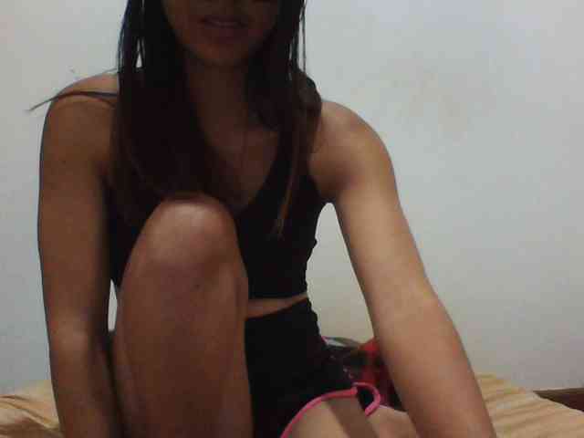 PrettyLie webcam