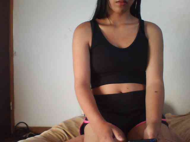 PrettyLie PrettyLie