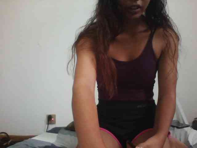 PrettyLie webcam