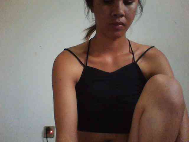 YoungLie69 webcam
