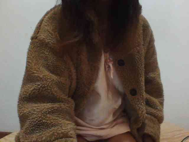PrettyLie webcam