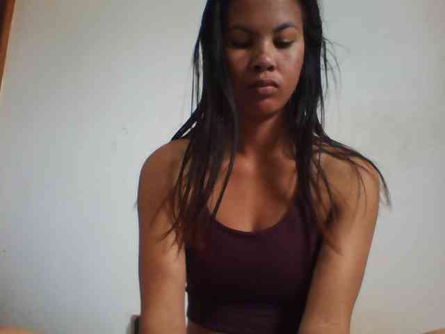 YoungLie69 webcam