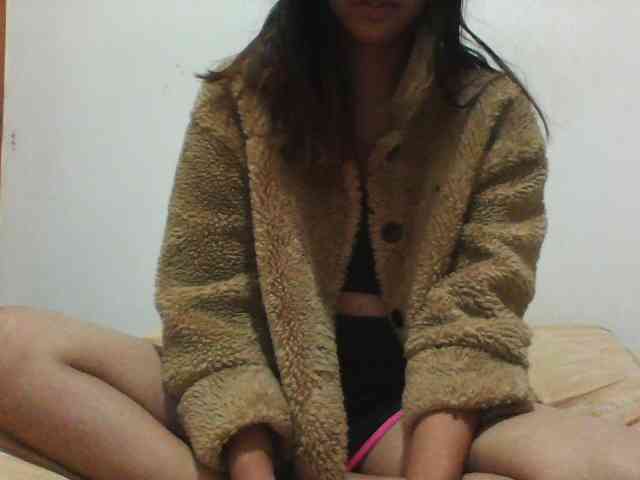 PrettyLie webcam