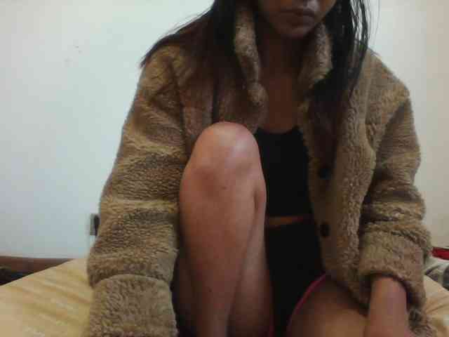 PrettyLie webcam