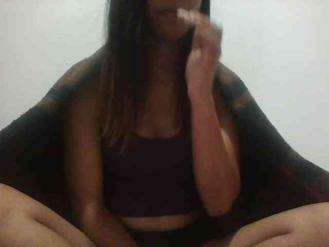 PrettyLie webcam