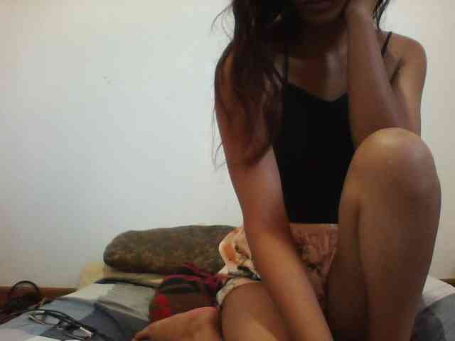 PrettyLie webcam