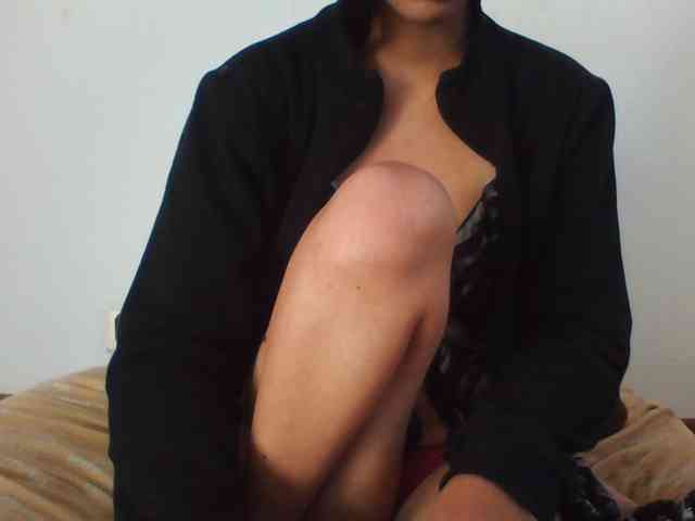 YoungLie69 webcam