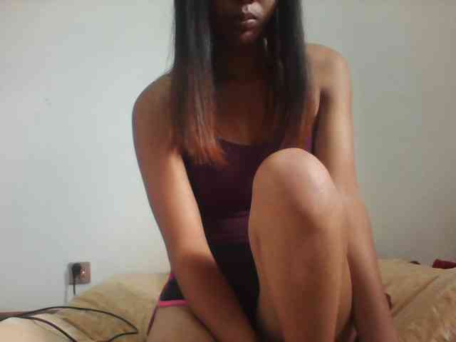 PrettyLie webcam