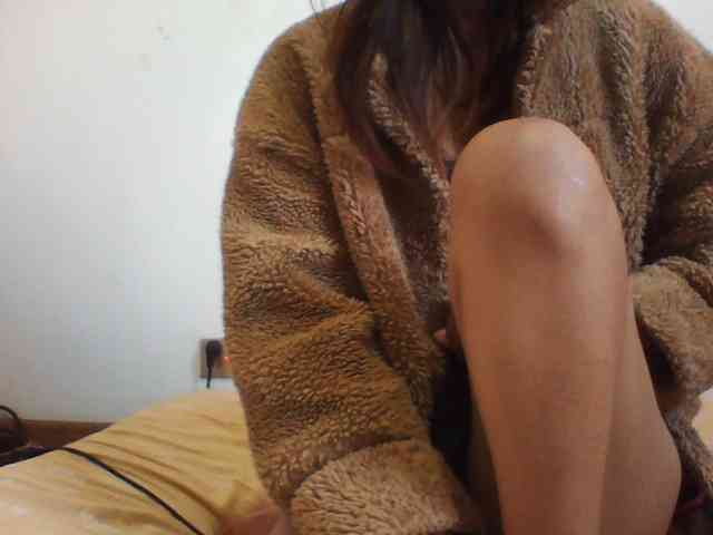 YoungLie69 webcam