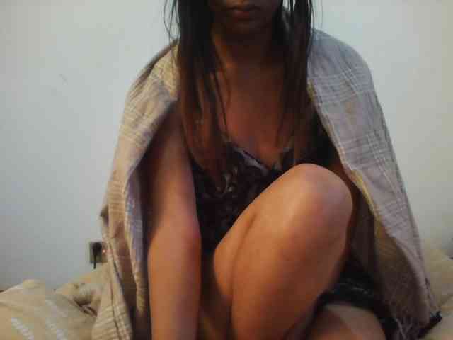 PrettyLie webcam