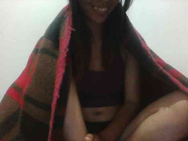 PrettyLie webcam