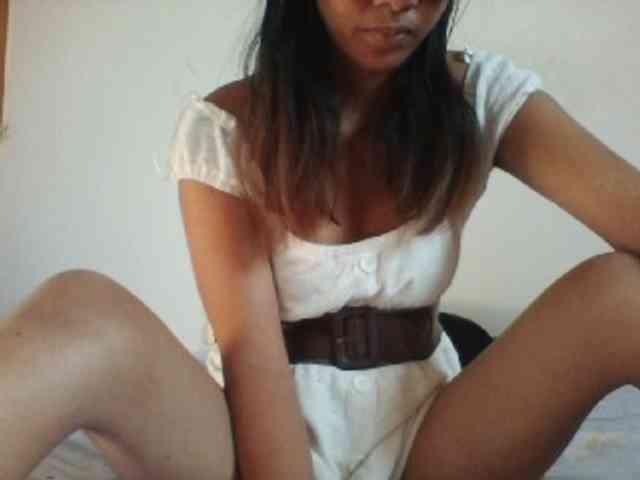 PrettyLie webcam